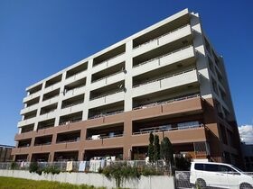 佐久市岩村田の外観