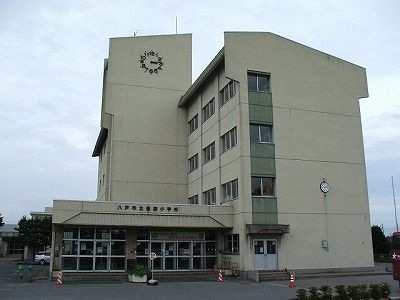 西園小学校