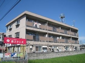 恵ハイツ東の外観