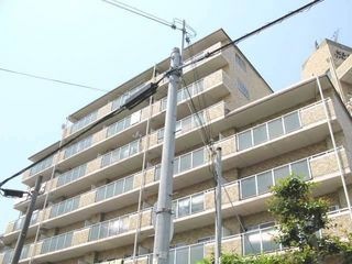 写真:大阪市淀川区木川東1丁目の外観