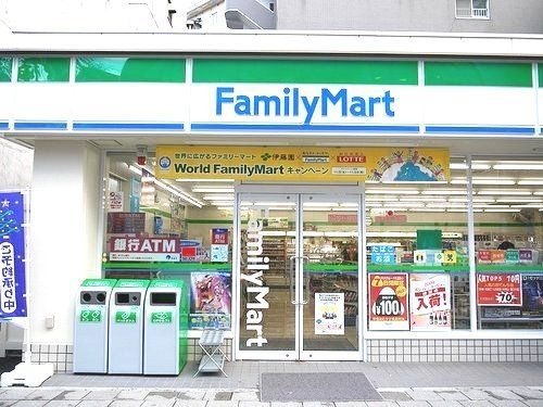 コンビニ