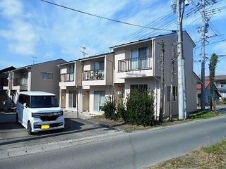 写真：アムール優B棟　（東棟）の外観