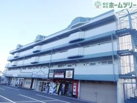 テピカルイブの外観
