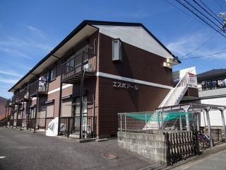 写真：エスポアールの外観
