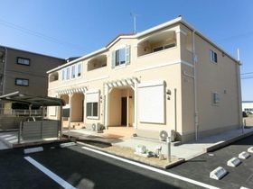 ラフィネ一身田Aの外観