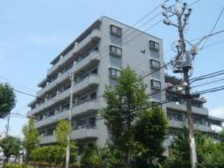 写真:川崎市高津区末長1丁目の外観