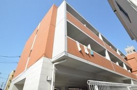 ボヌール津金の外観