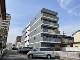 グランデ松陰の外観