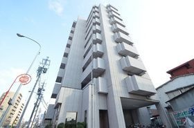 センチュリーパーク八熊の外観