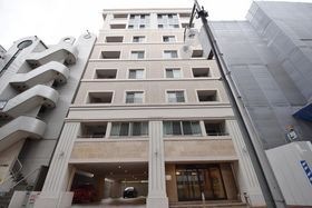 ペルテ金山の外観