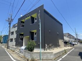 ルミエール十一番町の外観