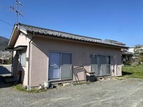 上田市住吉の外観