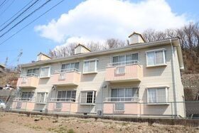 フラット材木町の外観