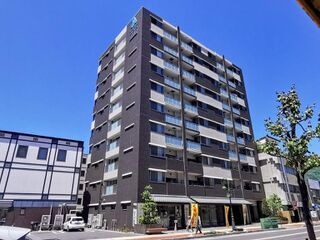 写真:アルファステイツ上田大手門の外観