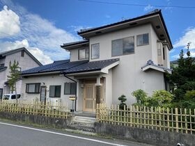 上田市中野の外観