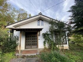 小県郡青木村大字当郷の外観