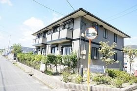 サンピラーＢの外観
