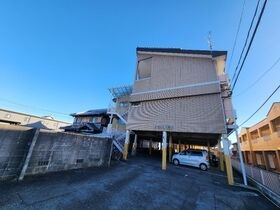 サンリッチ川北の外観