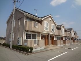 ノーブル　Ｃ・Ｄ棟の外観