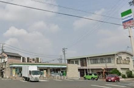 ファミリーマート豊山中之町店