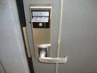 玄関 カードキー