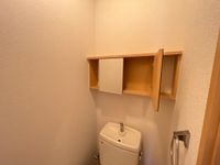 トイレ鏡付収納