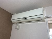 リビングエアコン