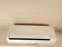 リビングエアコン