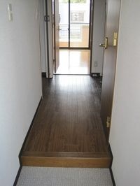 玄関〜お部屋