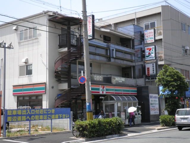 セブンイレブン豊中豊南西店