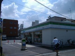 ファミリーマート豊中浜店