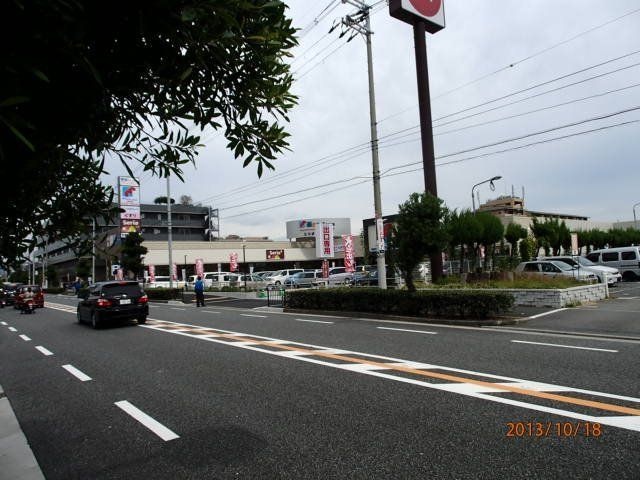 万代豊中豊南店