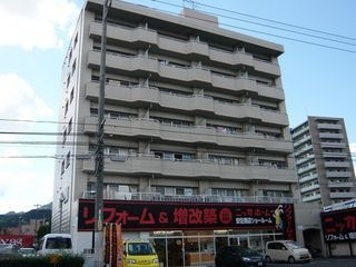 写真：広島市安佐南区西原５丁目の外観