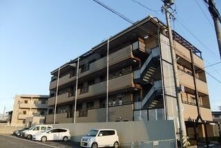 写真：名張市栄町の外観