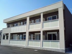 米原市下多良３丁目の外観
