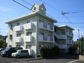 グリーンバレーマンション１号館の外観