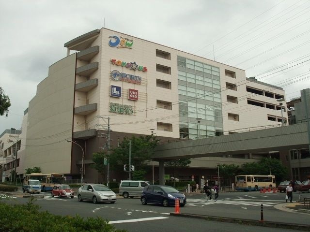 Dew阪急山田