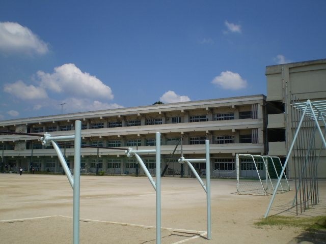 吹田市立吹田第二小学校
