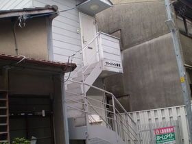 クリーンハイツ泉町の外観