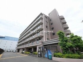 サウザンドマイルズアークの外観