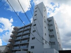 グランドハイツの外観