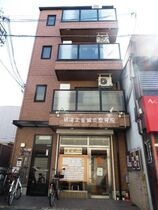 ブロッサムコートの外観