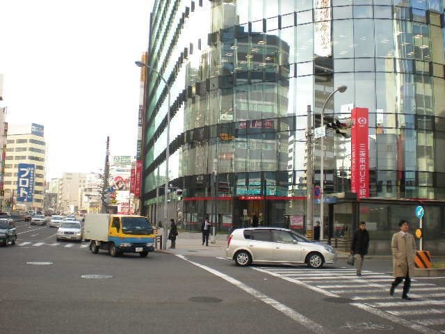 三菱東京UFJ銀行金山支店