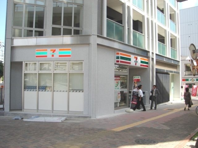 セブンイレブン名古屋東別院駅前店
