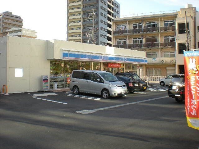 ローソン東区泉三丁目店