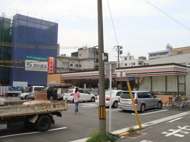 セブンイレブン名古屋本山町4丁目店