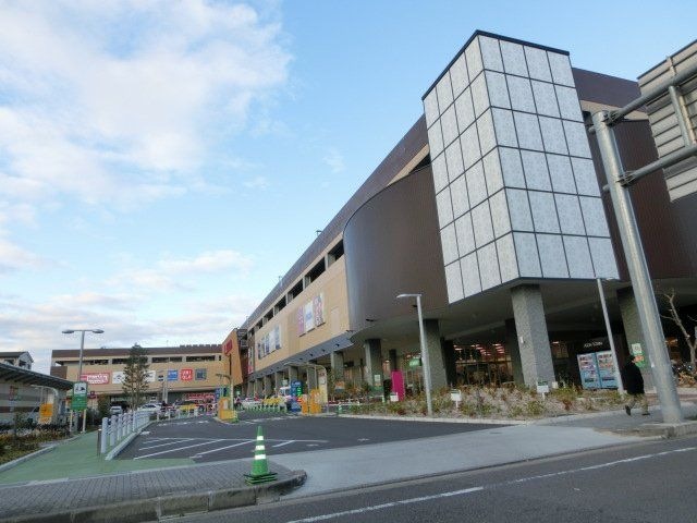 イオンタウン名西
