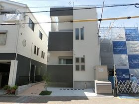 Grandtic伝馬町の外観