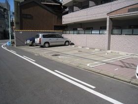 ワピタ名駅の外観