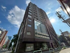 AREX丸の内(アーレックス丸の内)の外観